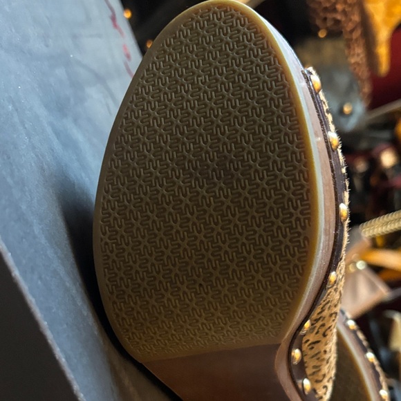 UGG Leopard Print Platform Mules Calf Hair - Picture 6 of 9